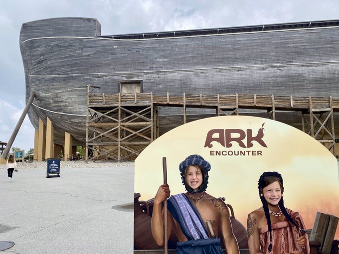 Ark Encounter Photo Opportunity