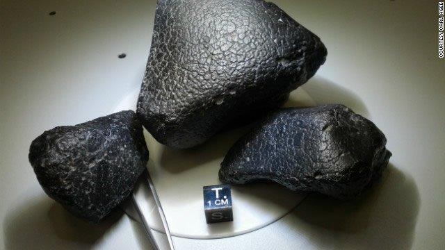 meteorite-pieces