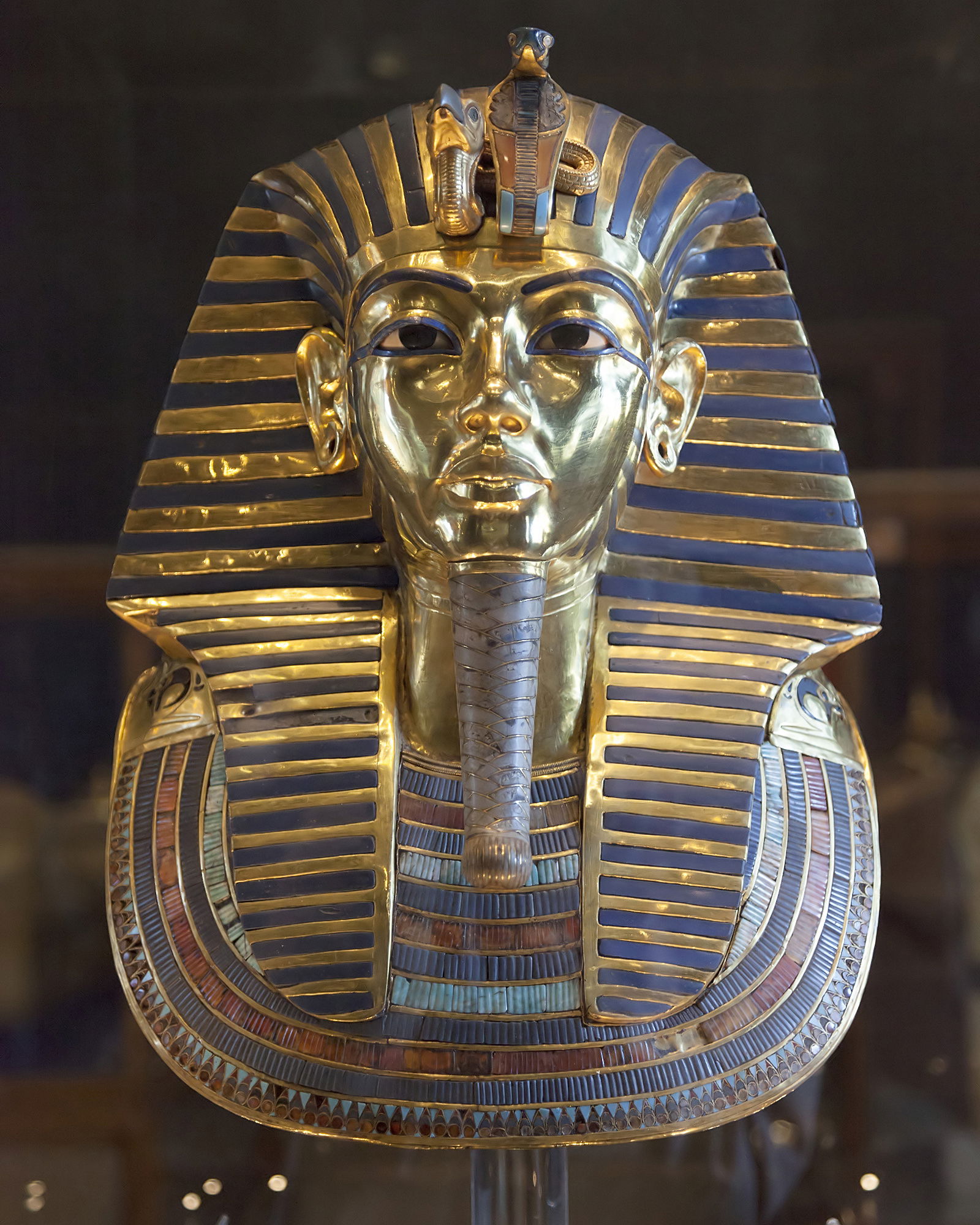 Tutankhamun funeral mask