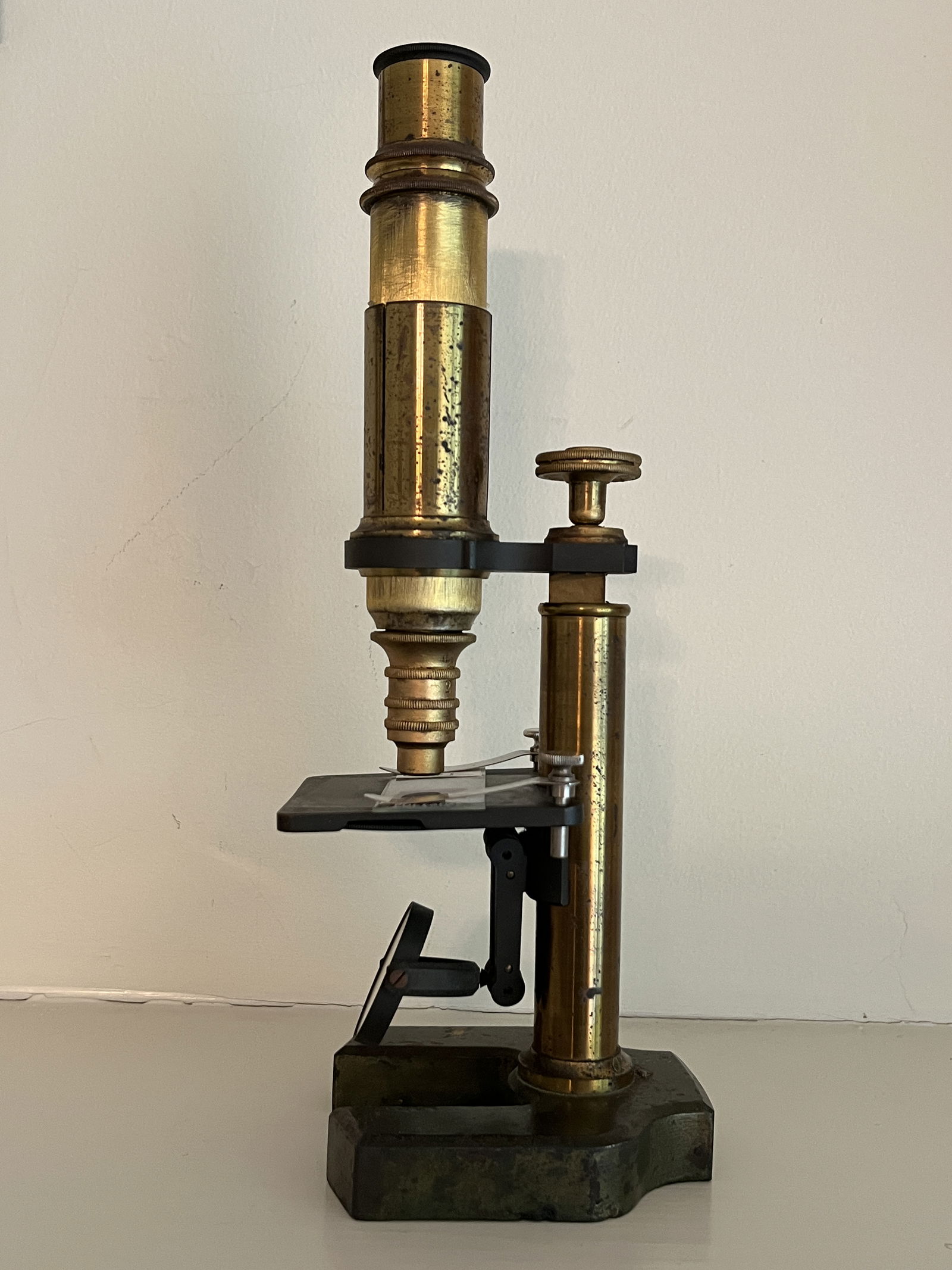Verick microscope