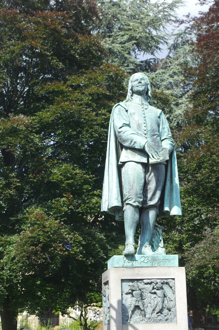 John Bunyan statue