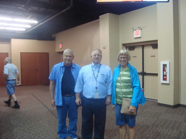 Debbie and Rik with speaker Dr. Tommy Mitchell