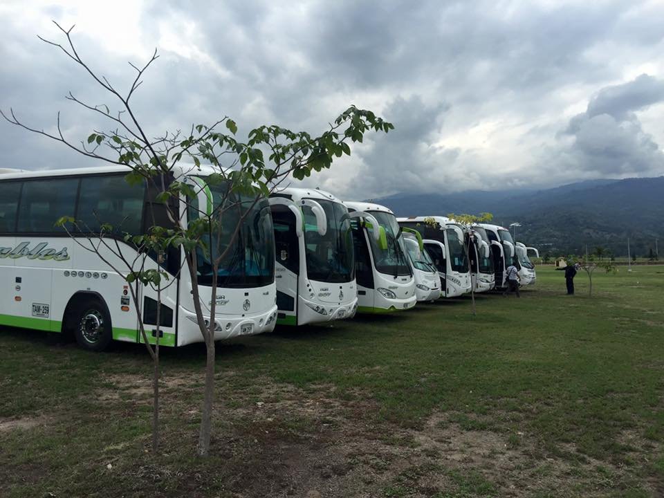 Tierra Alta bus