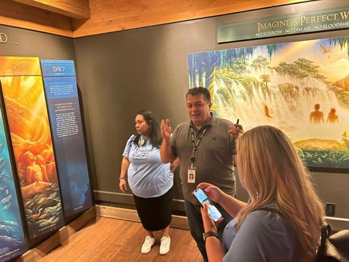 Florida group at Ark Encounter exhibits