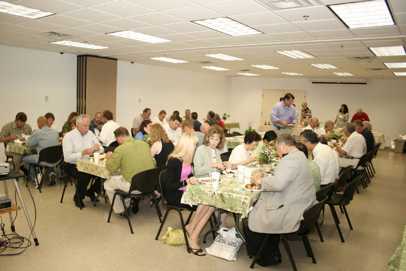 200568prlunch18.jpg