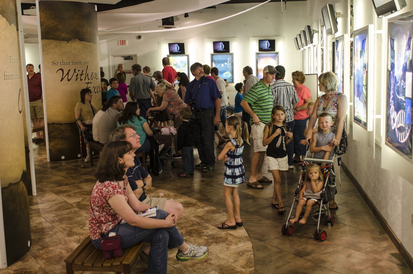 Creation Museum Crowds