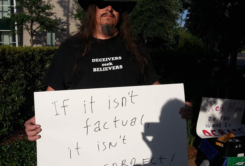 Texas Homeschool Coalition conference protestors from Houston Atheists