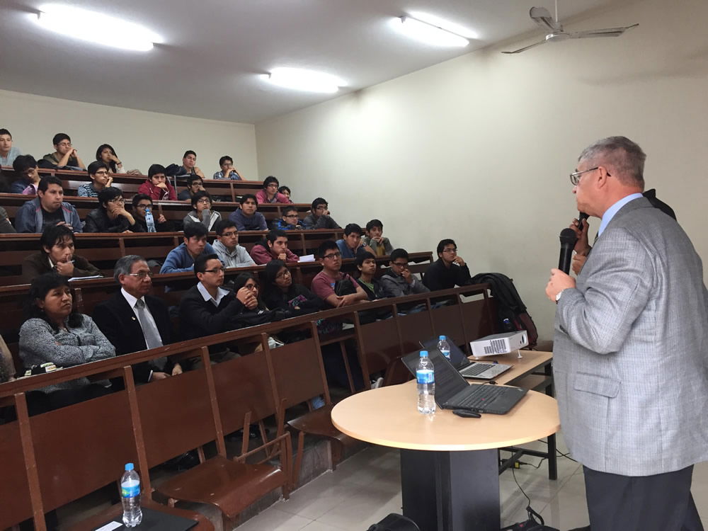 Dr. Snelling in Peru