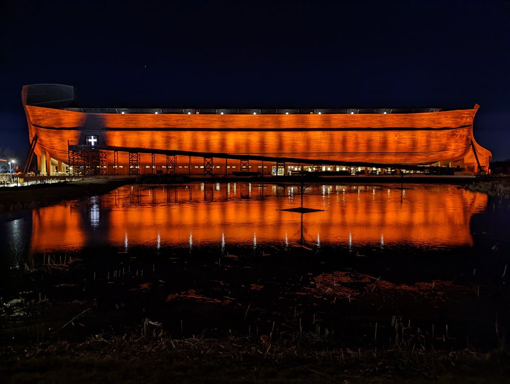 Ark in Orange