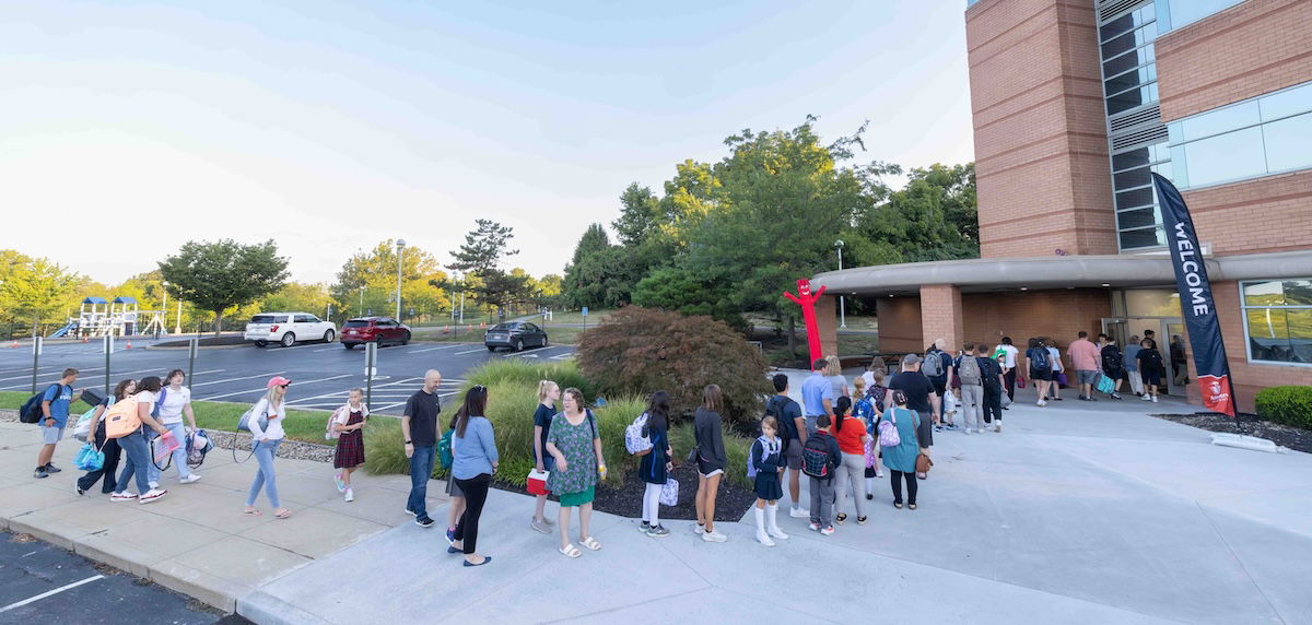 Line to enter school