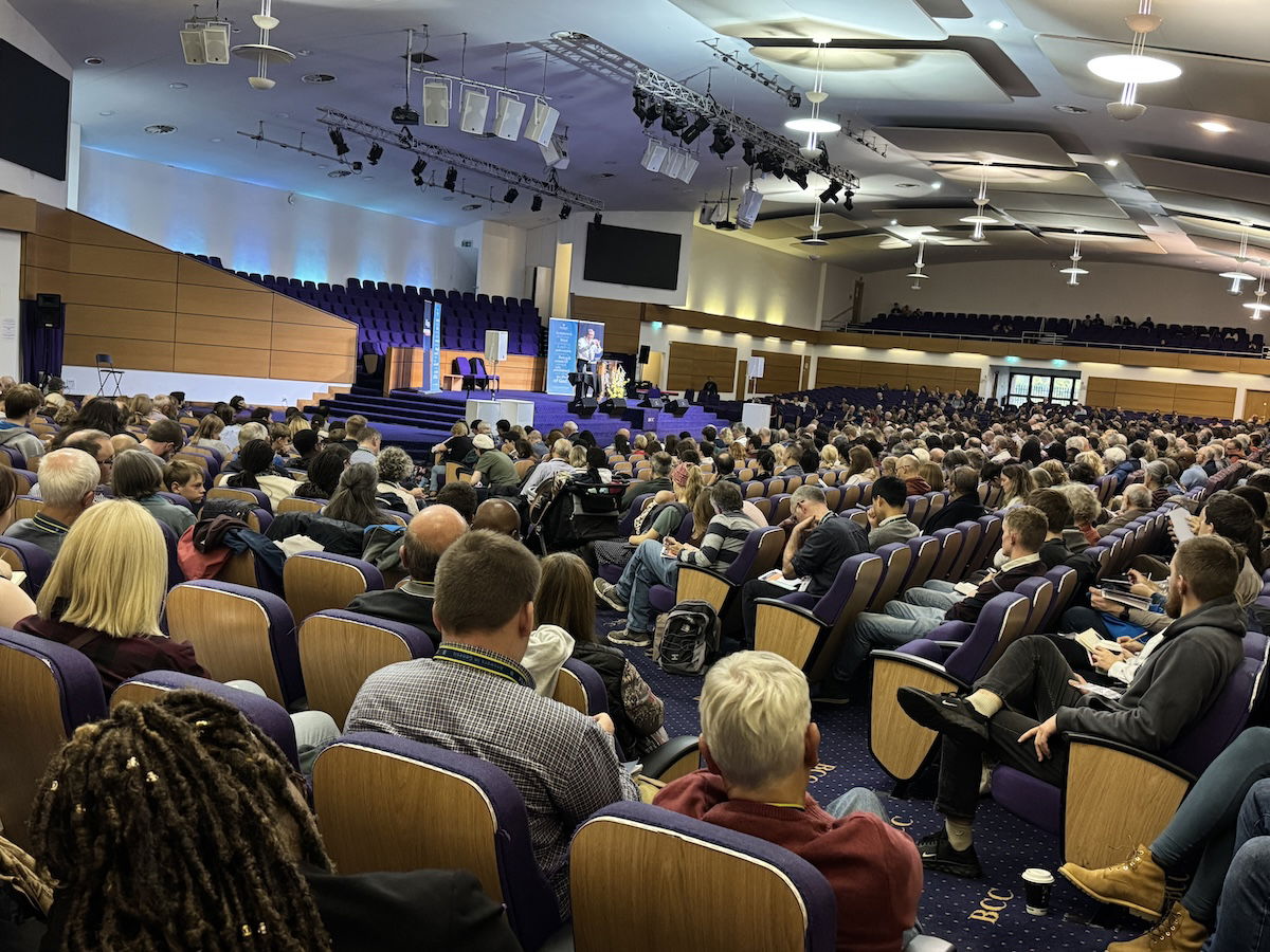 Answers UK Mega Conference in Birmingham crowd