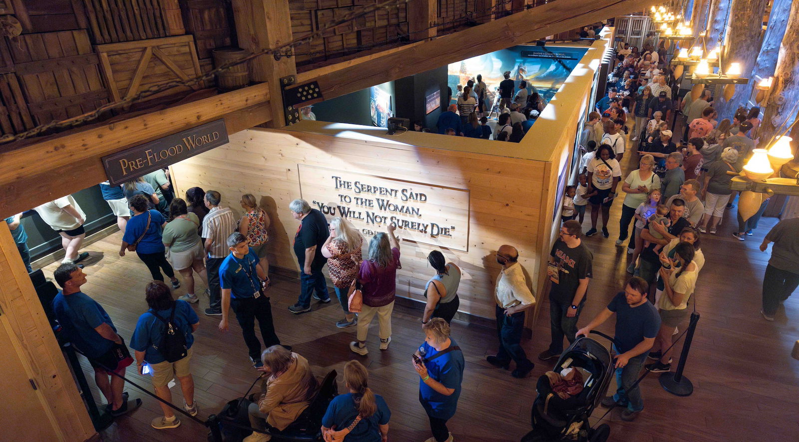 Attraction crowds