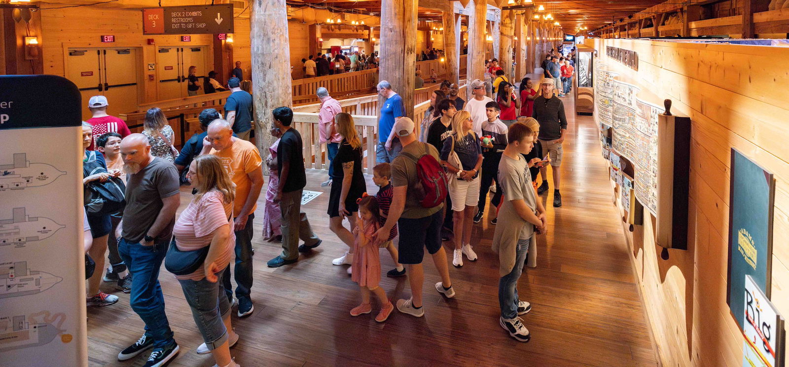 Attraction crowds