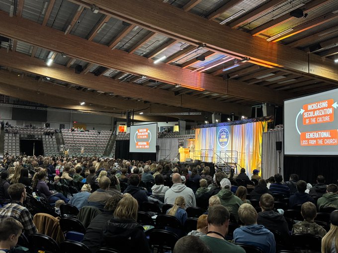 Ken Ham ministry tour in CA