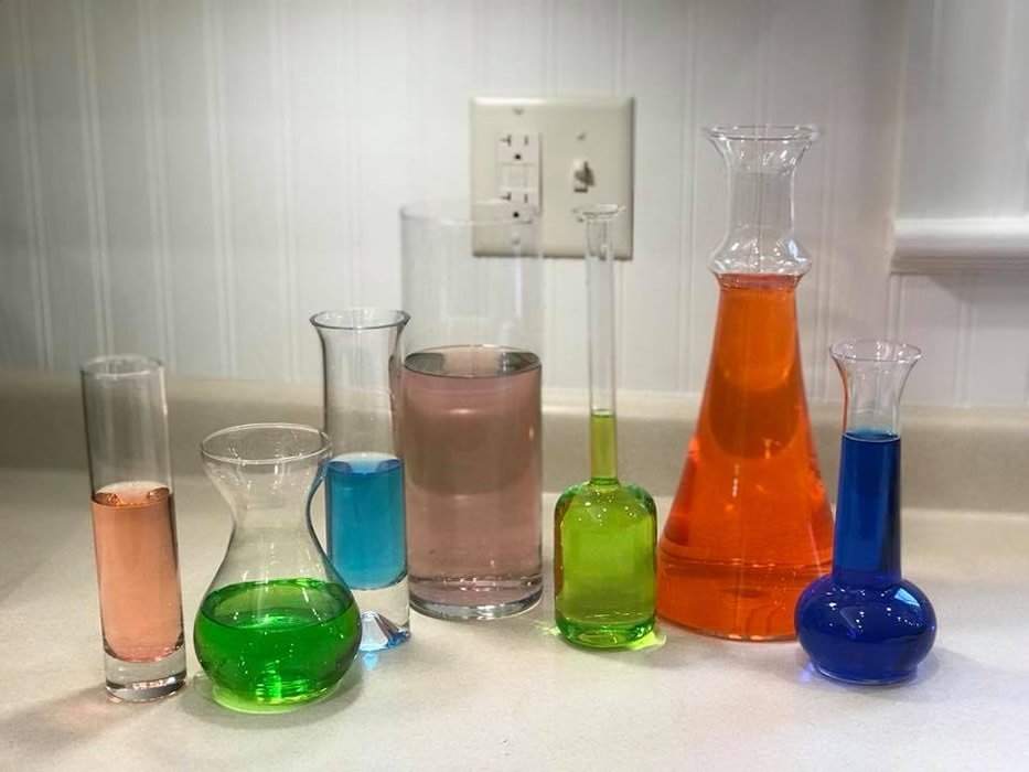 Science Beakers and Flasks
