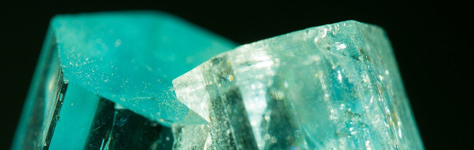 Large Gem Crystals Grew within Hours: Consistent with Rapid Granite Formation on a Young Earth
