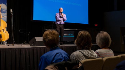 Former Baseball Player Visits AiG with His Family