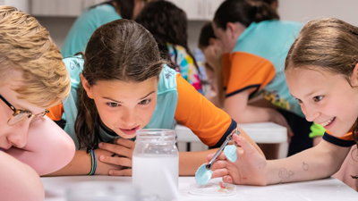 Free Craft, Snack, and Science Experiment Demonstration Videos
