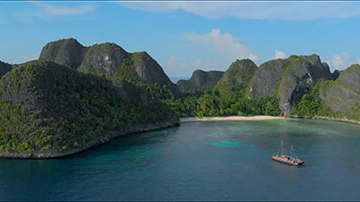 Equator Island Adventure Part 2 (Vlog Episode 5)
